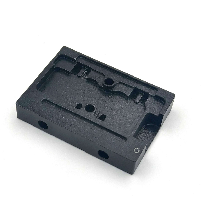 Raise3D - Raise3D Pro2 Filament Run-out Cover (1)